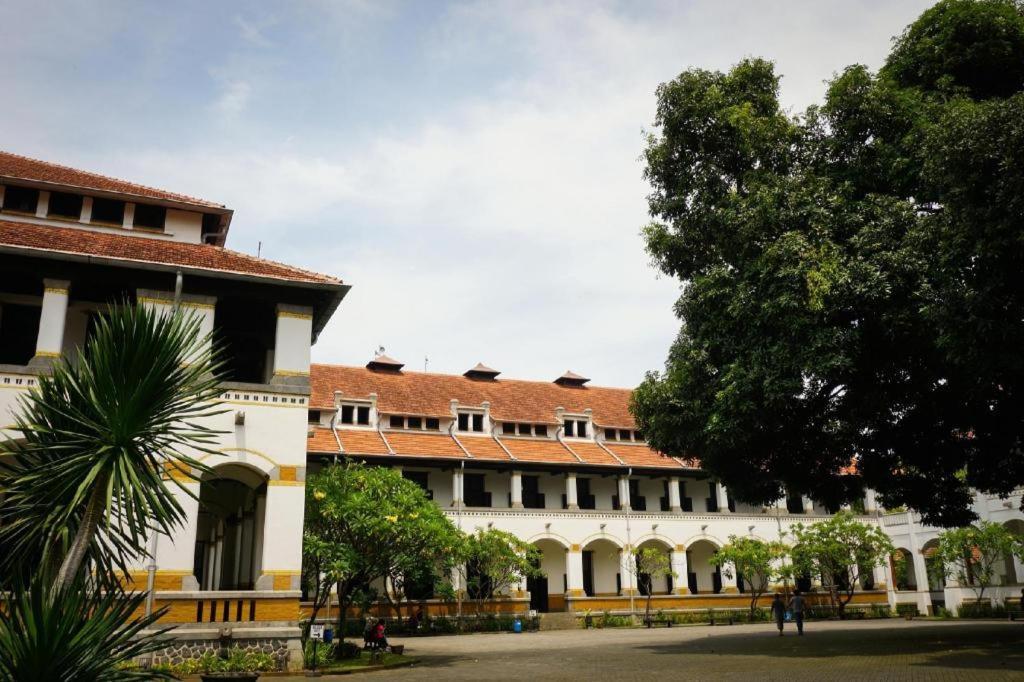Hotel Grandhika Pemuda Semarang Luaran gambar
