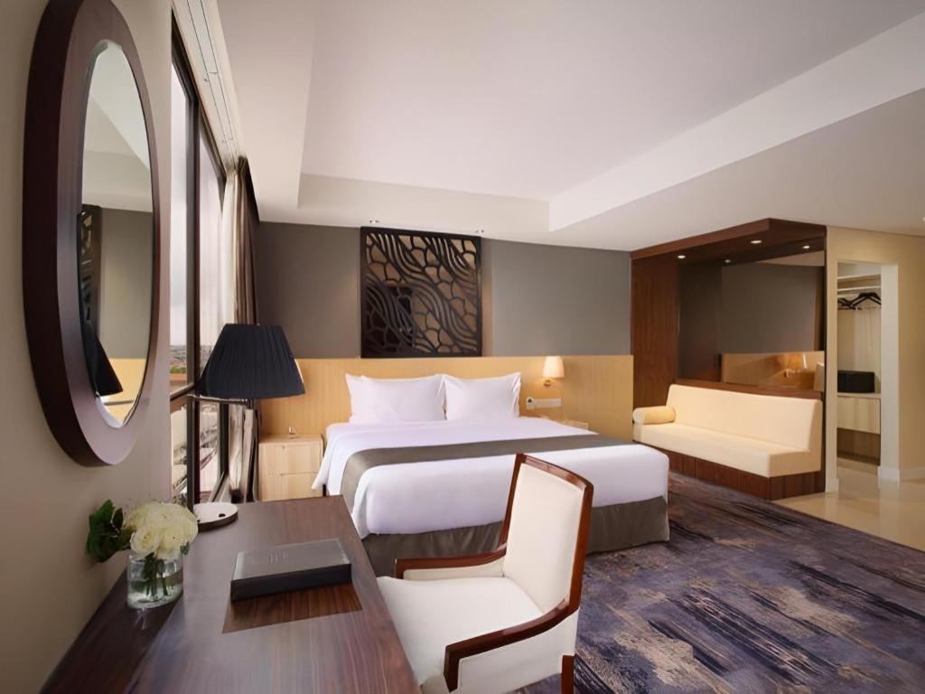 Hotel Grandhika Pemuda Semarang Luaran gambar