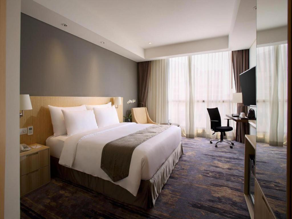 Hotel Grandhika Pemuda Semarang Luaran gambar