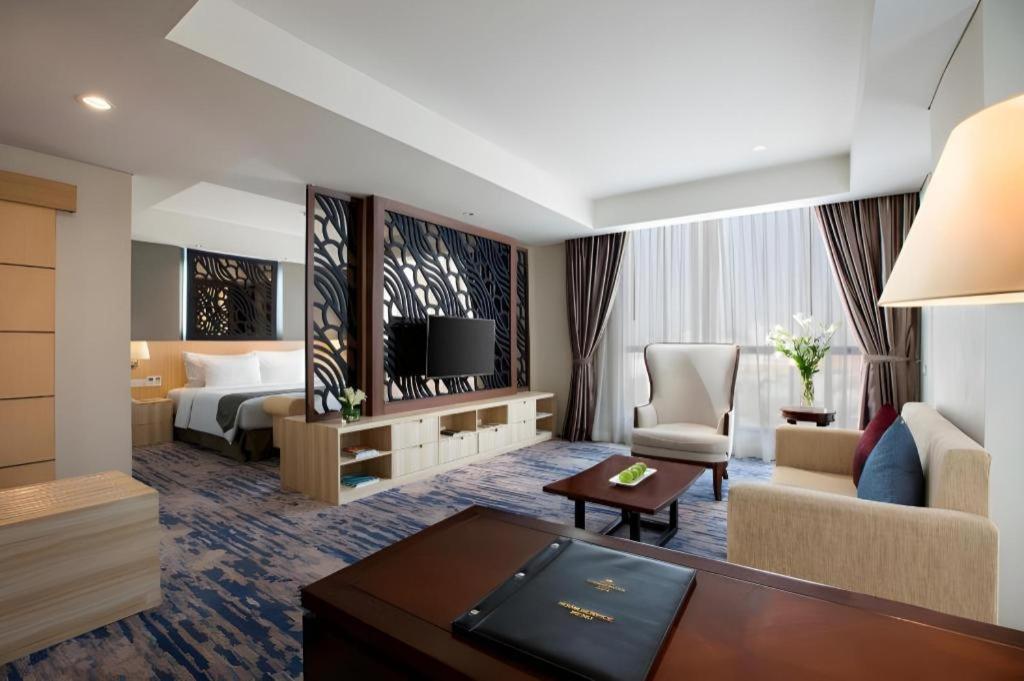 Hotel Grandhika Pemuda Semarang Luaran gambar