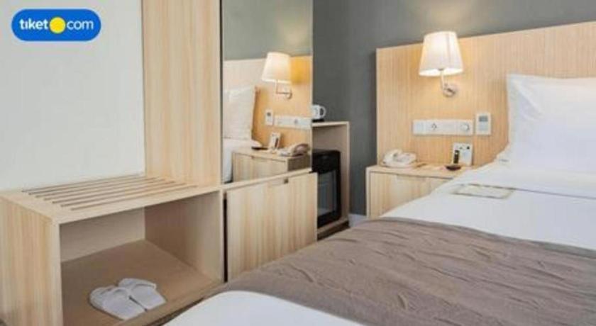 Hotel Grandhika Pemuda Semarang Luaran gambar