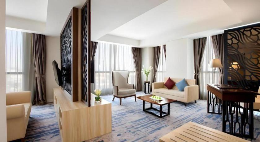 Hotel Grandhika Pemuda Semarang Luaran gambar