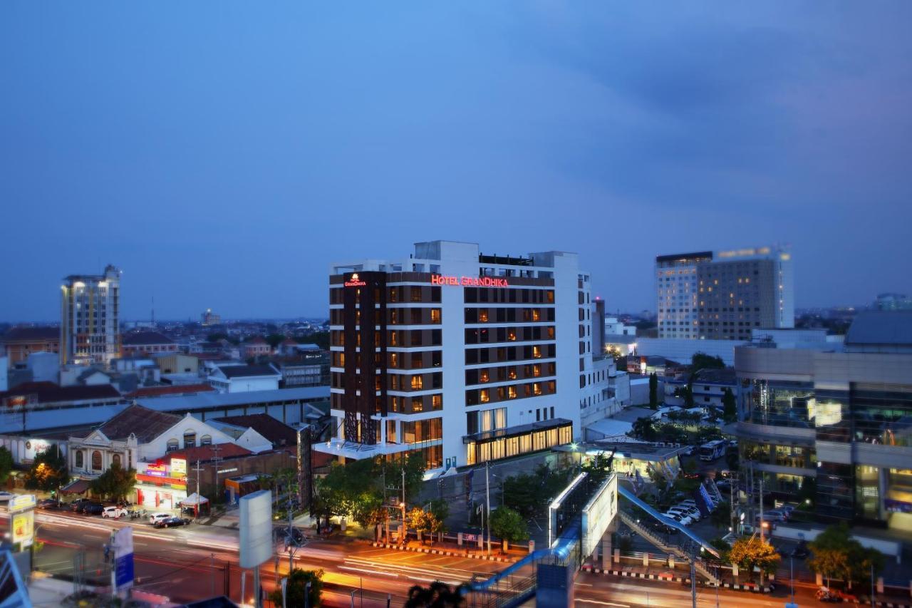 Hotel Grandhika Pemuda Semarang Luaran gambar